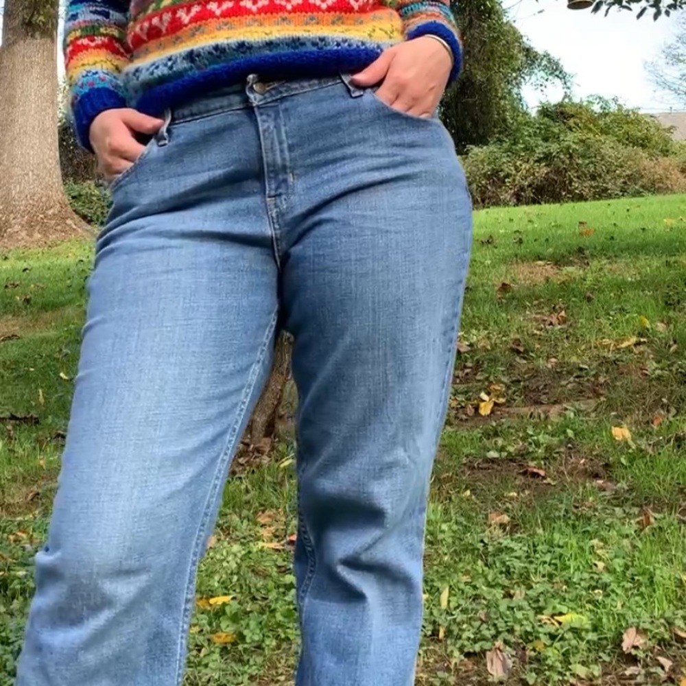 Low Rise Bootcut Levi’s 👖 🤠 - Picture 6 of 12
